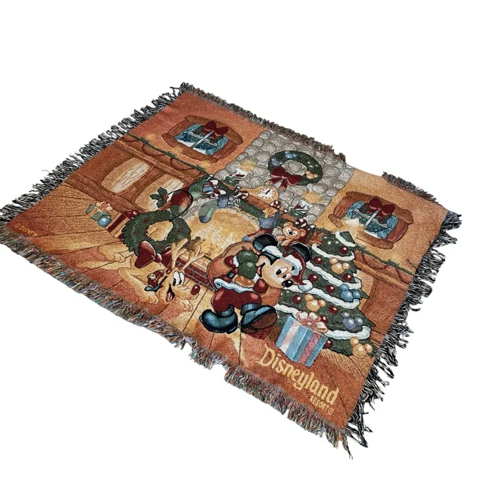 Disney Parks Tapestry Christmas Holiday Throw Blanket‎ Disneyland